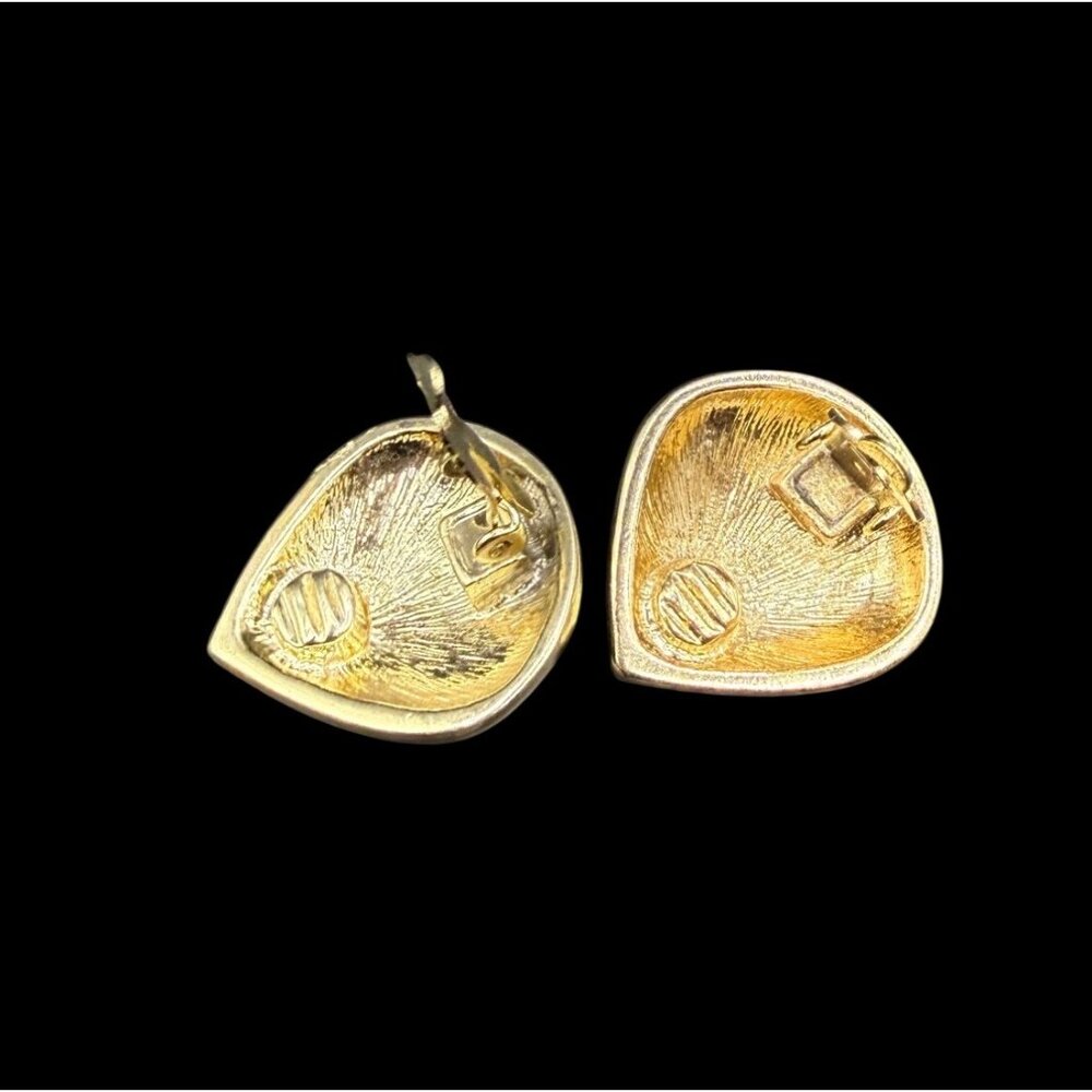 Vintage Gold-Tone Clip-On Earrings Set Assorted Styles Retro Jewelry Collection - Picture 3 of 16